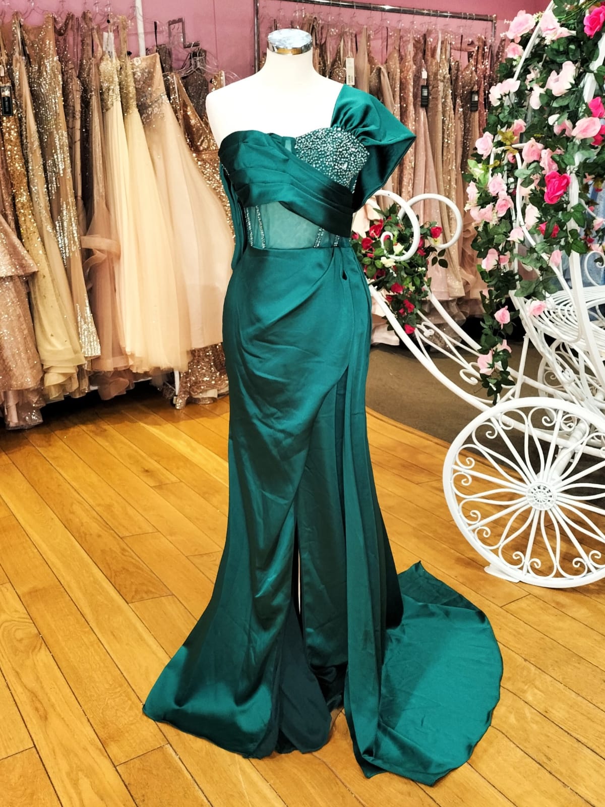 Emerald green Selene couture dress £550💚💚💚